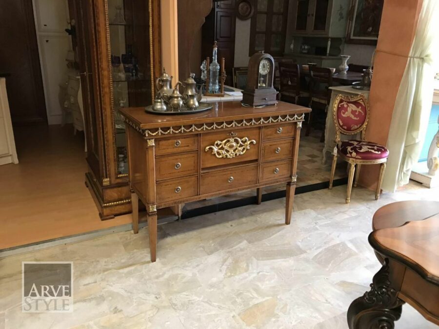 Secretaire Barbara
