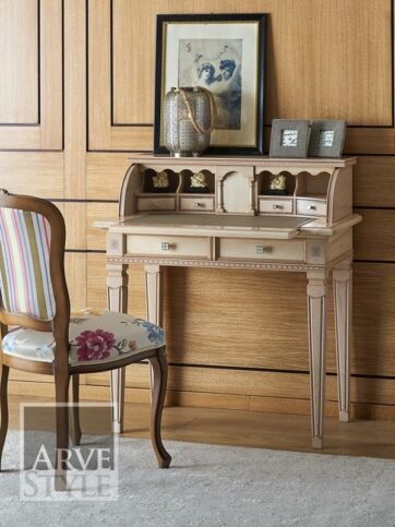 Secretaire Dante