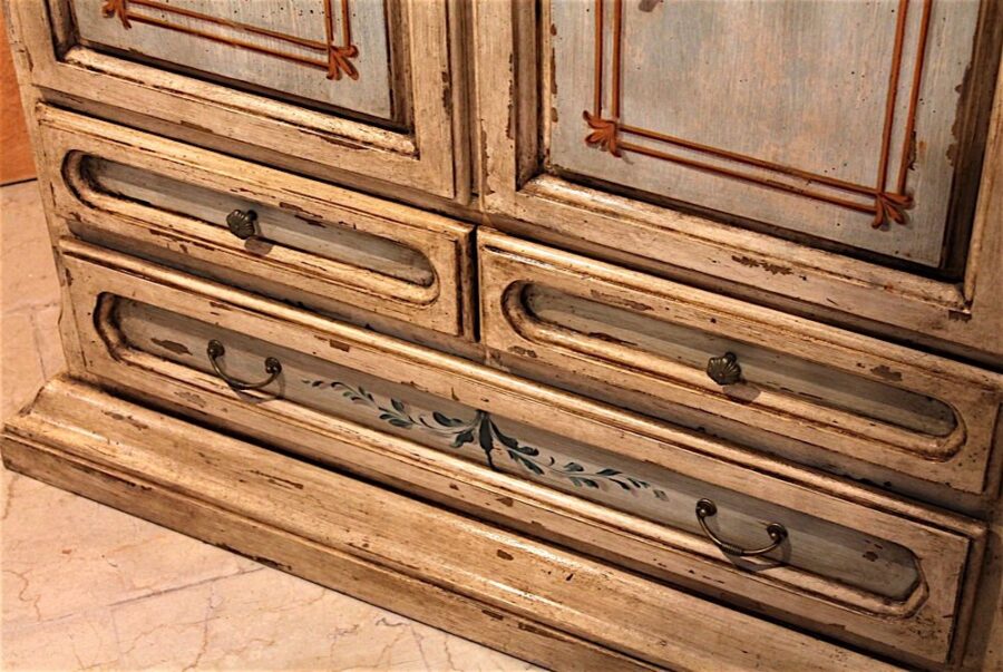 Armadietto dipinto - immagine 4