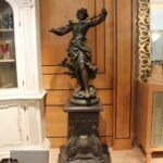 Basamento intagliato Giulio - immagine 8