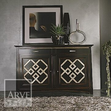 Credenza Naima laccata nera