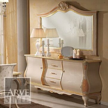 Credenza laccata