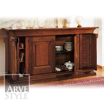 Credenza intagliata